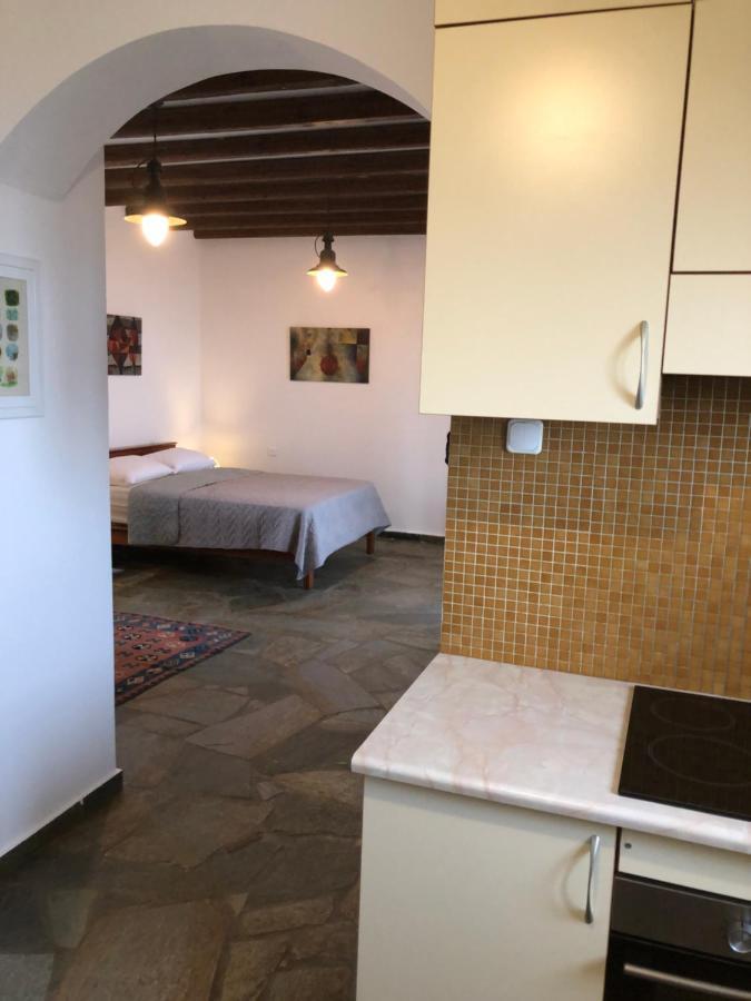 Vigla Stone House Holiday home *